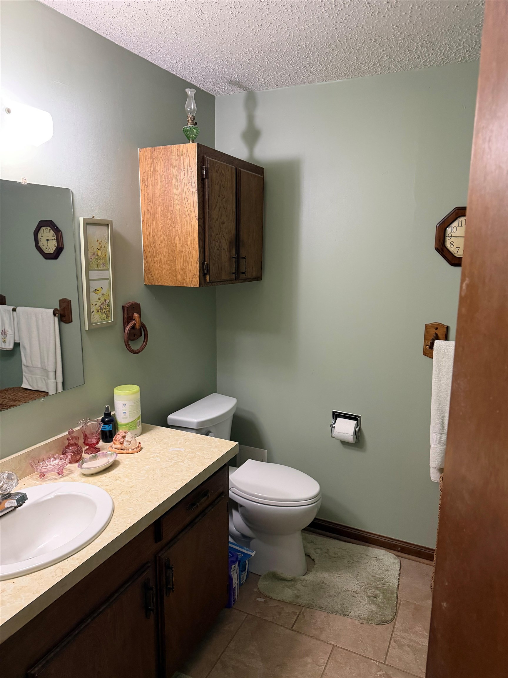 125 Oakview Dr