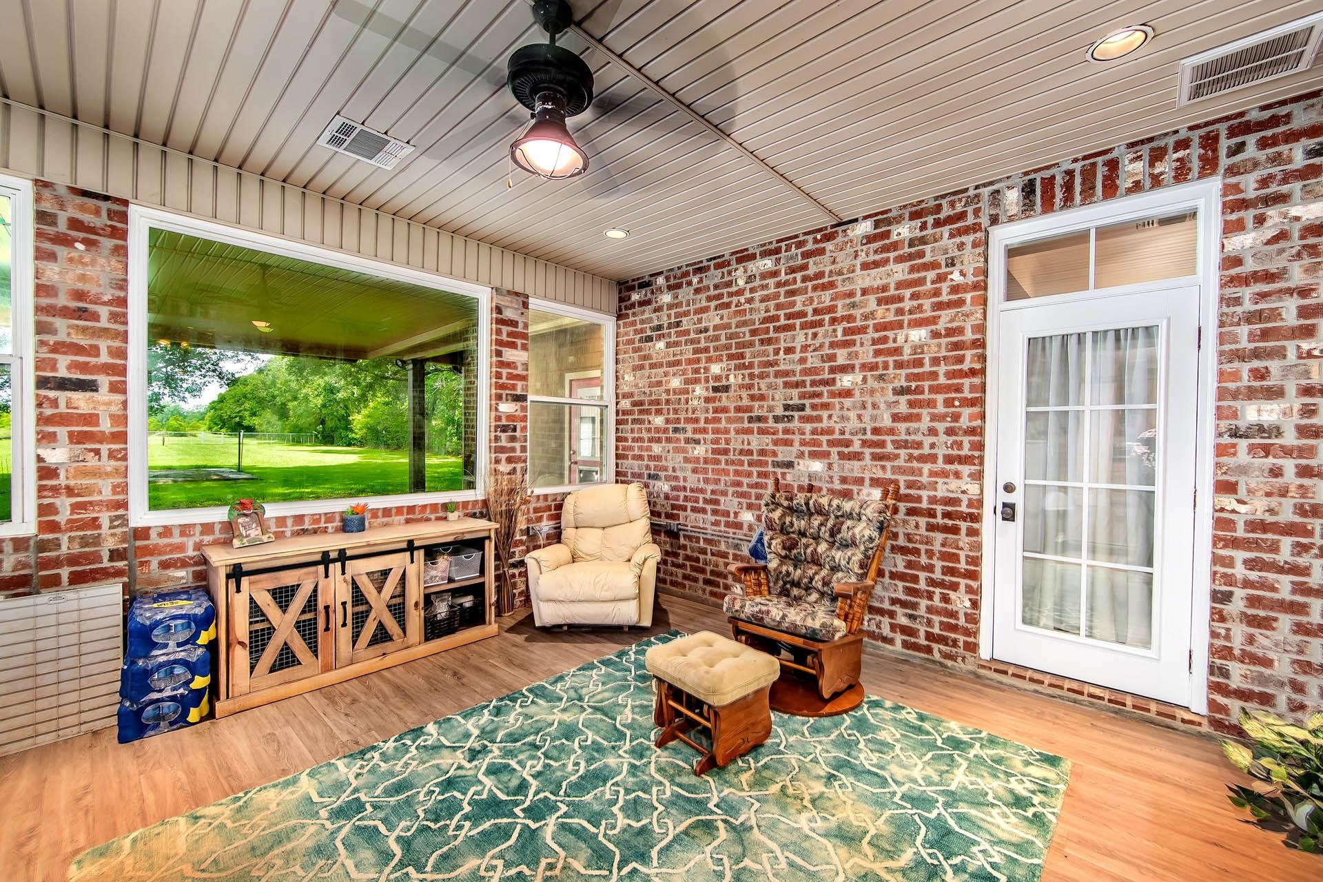 127 Horseshoe Rd