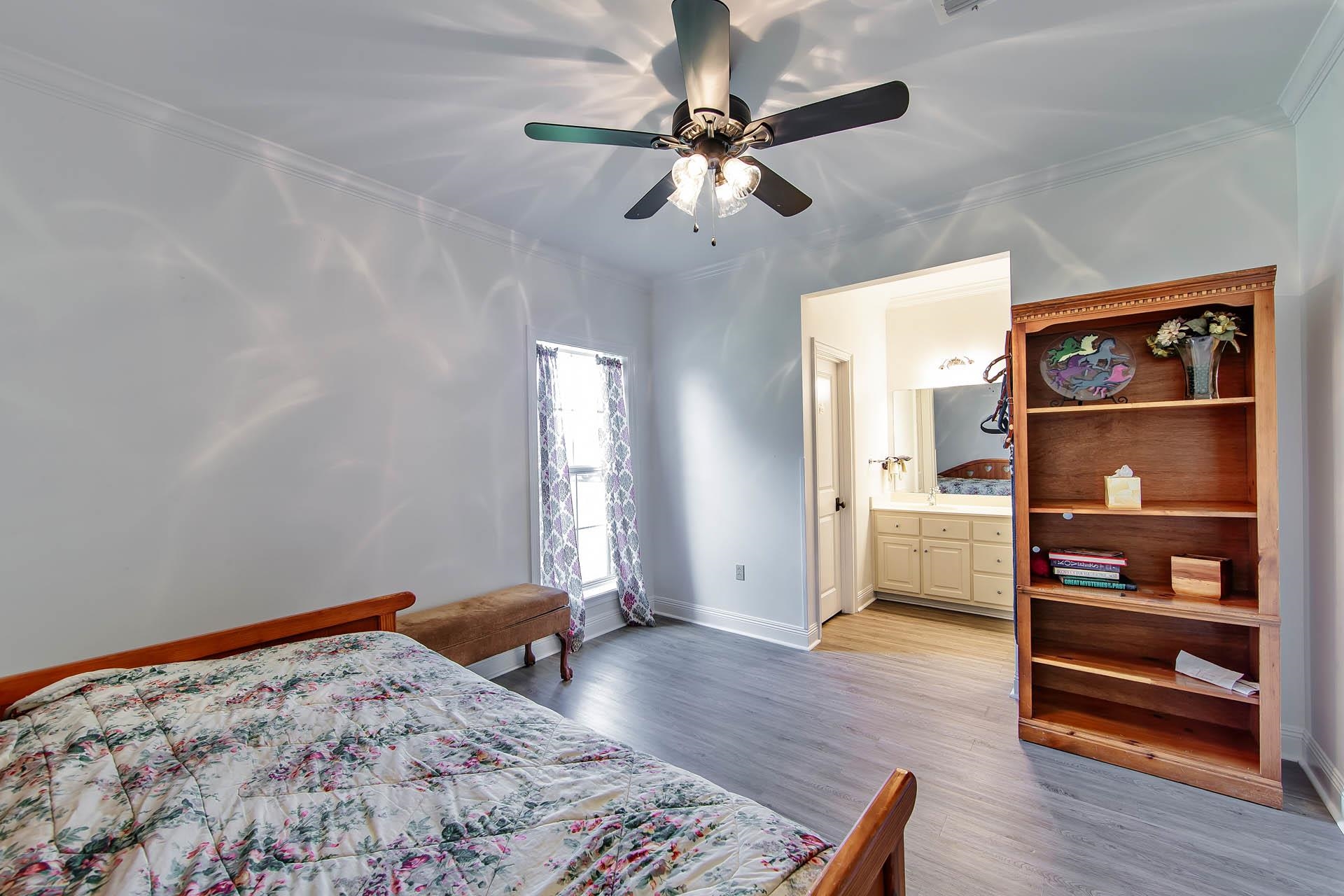 127 Horseshoe Rd