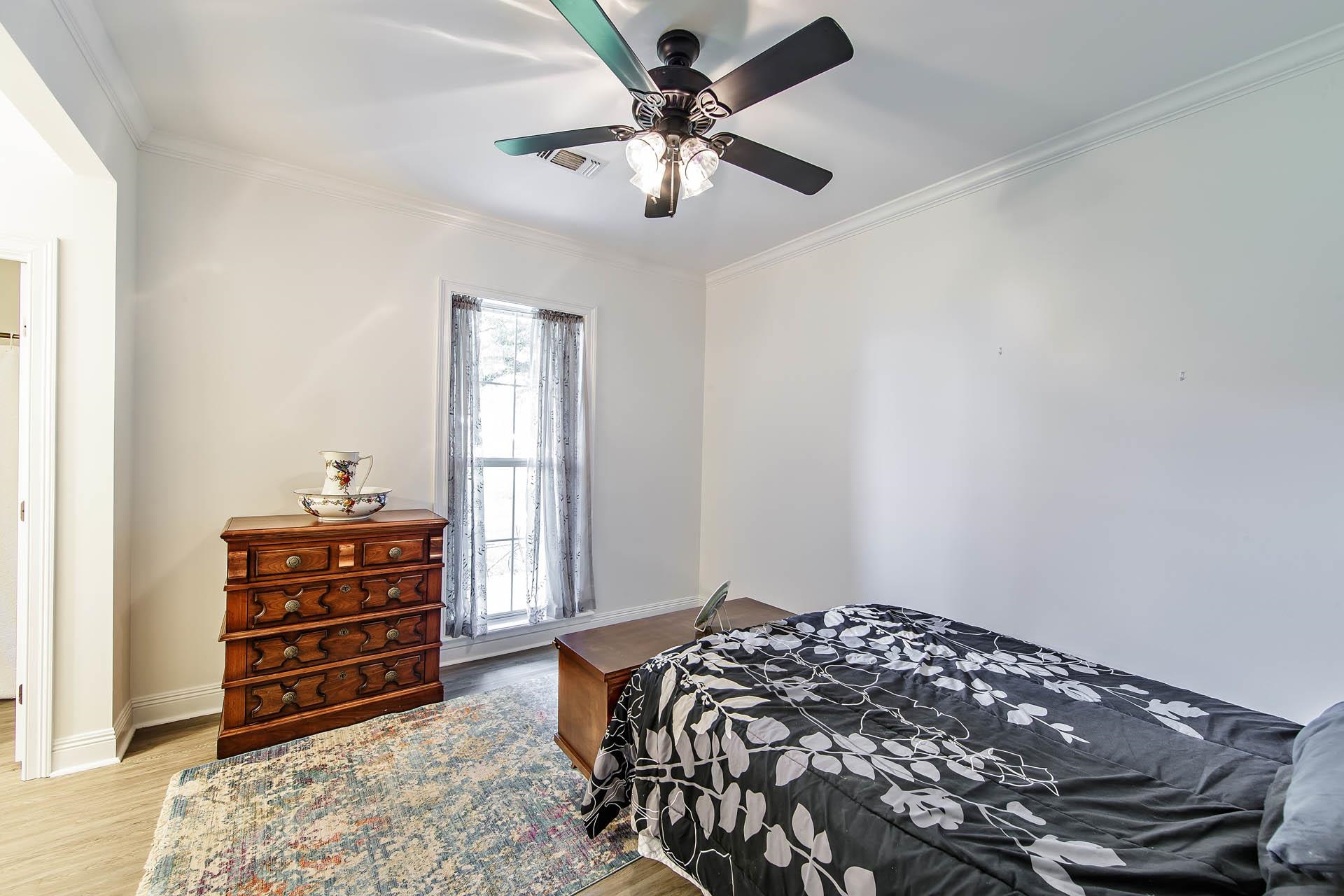 127 Horseshoe Rd
