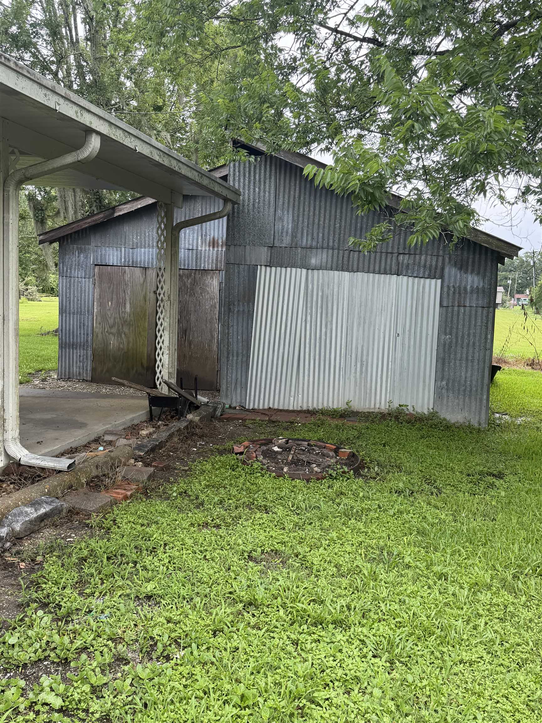6368 Bayou Black Dr