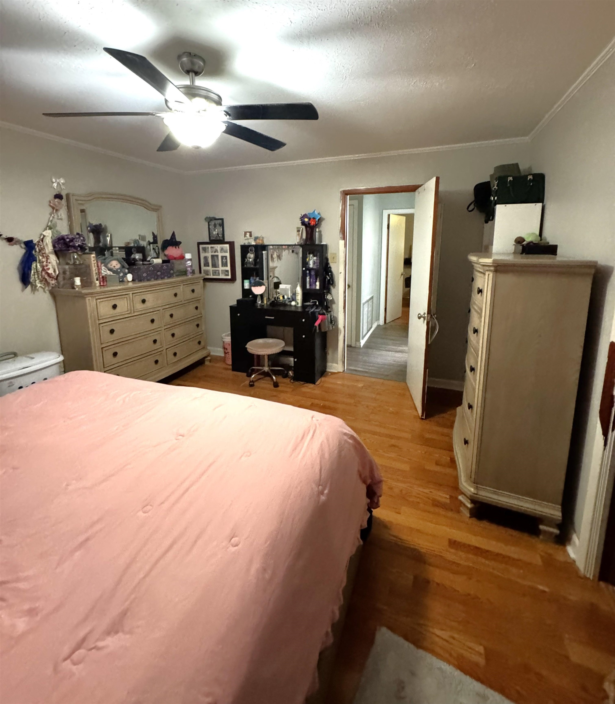 511 Broadmoor Ave