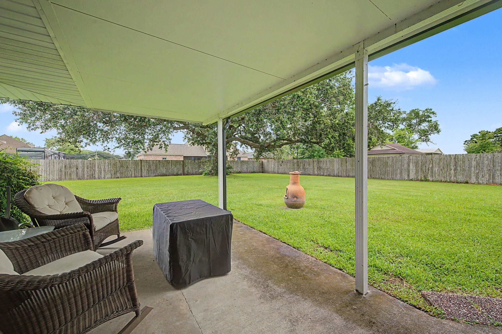105 Cottonwood Dr
