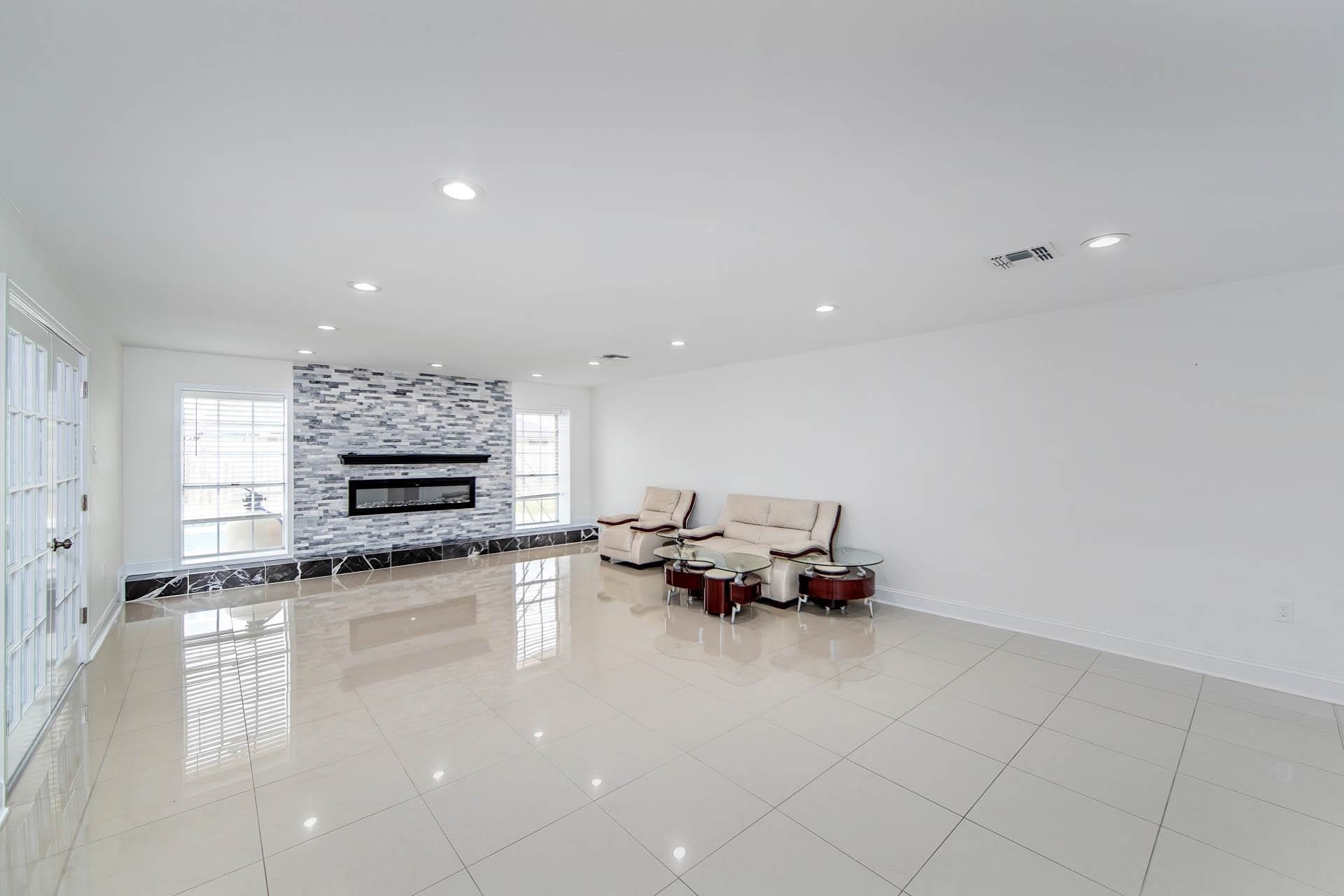 507 Summerfield Dr