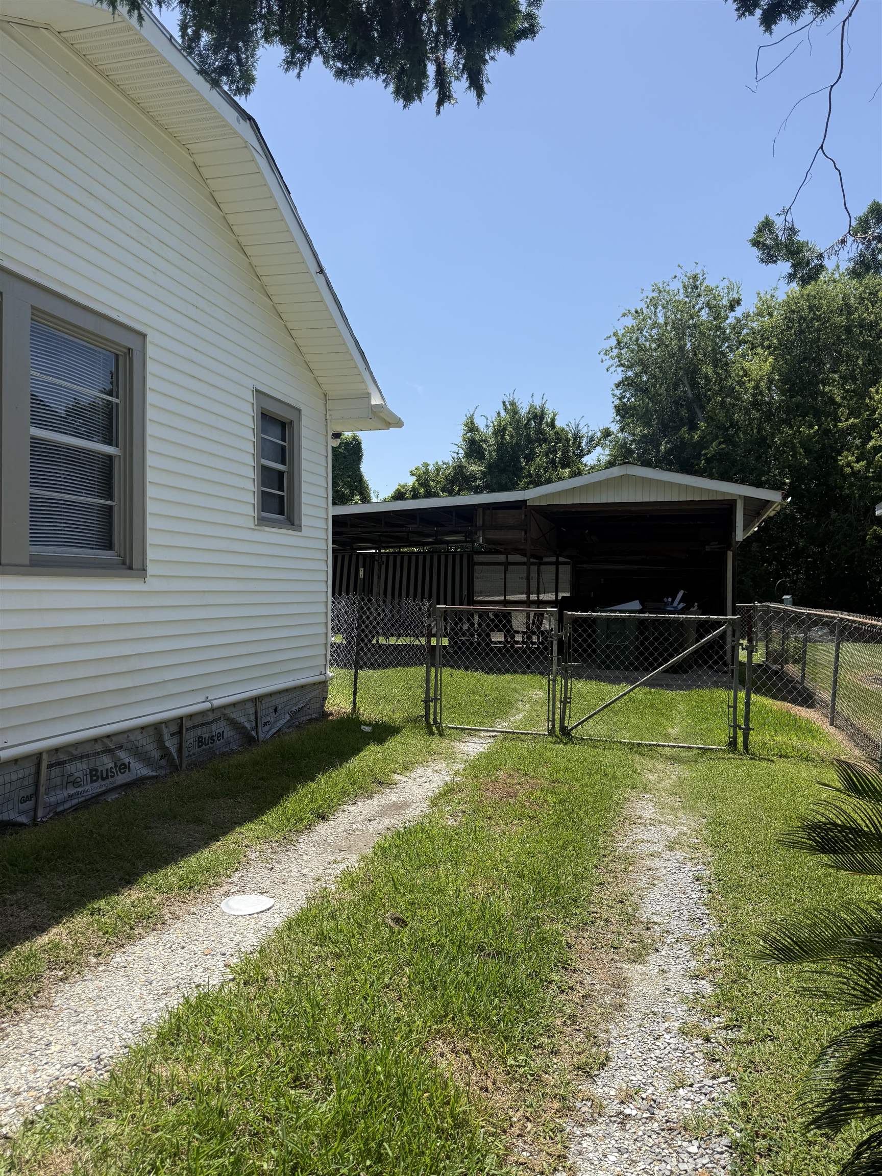 309 Garnet Street