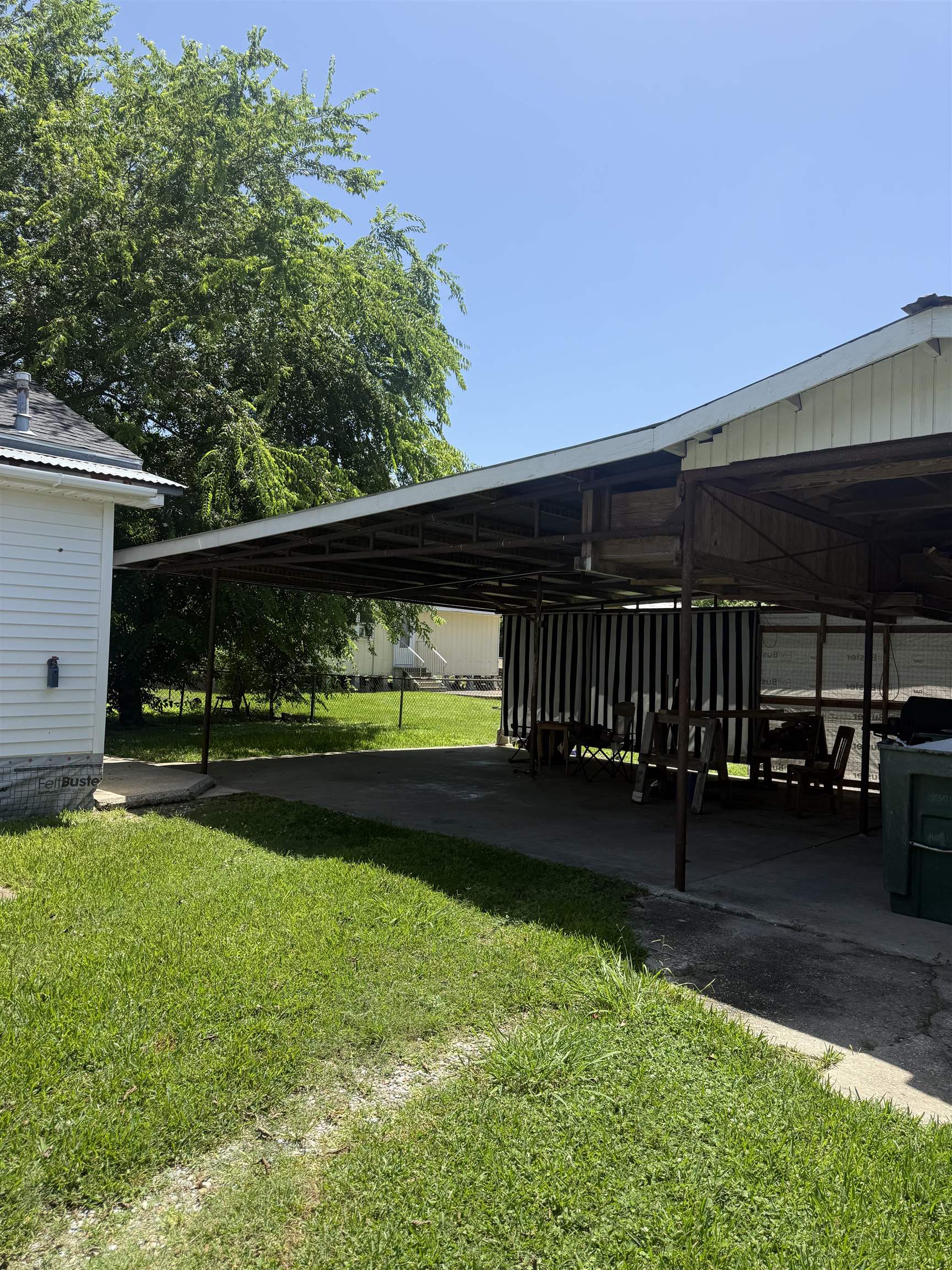 309 Garnet Street