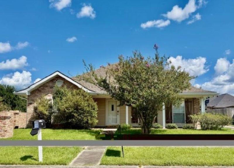 54 Cobblestone East