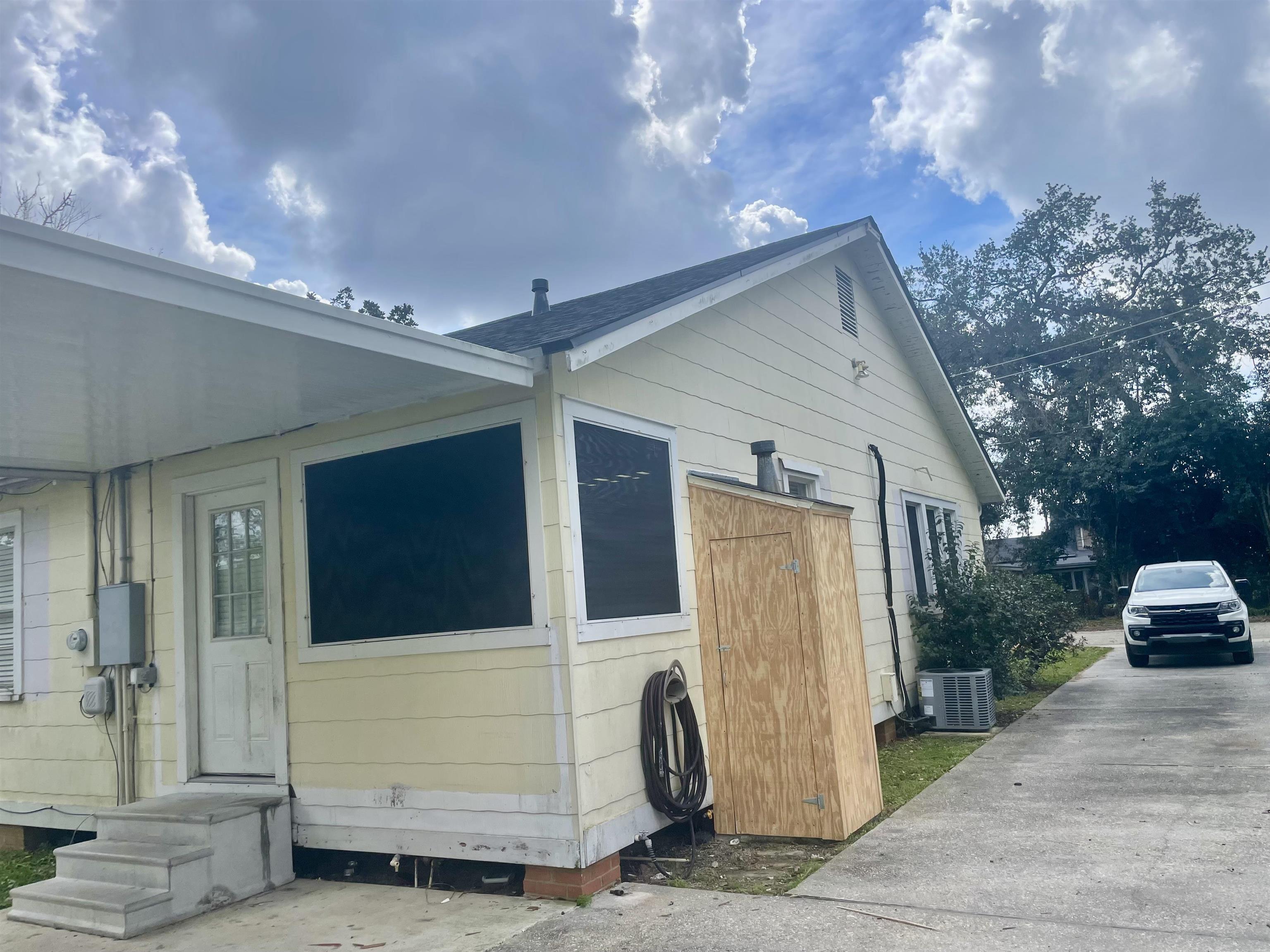 327 Morningside Dr