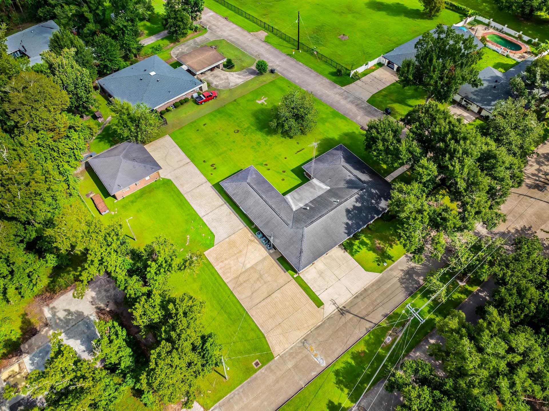 3404 Wakefield Ave