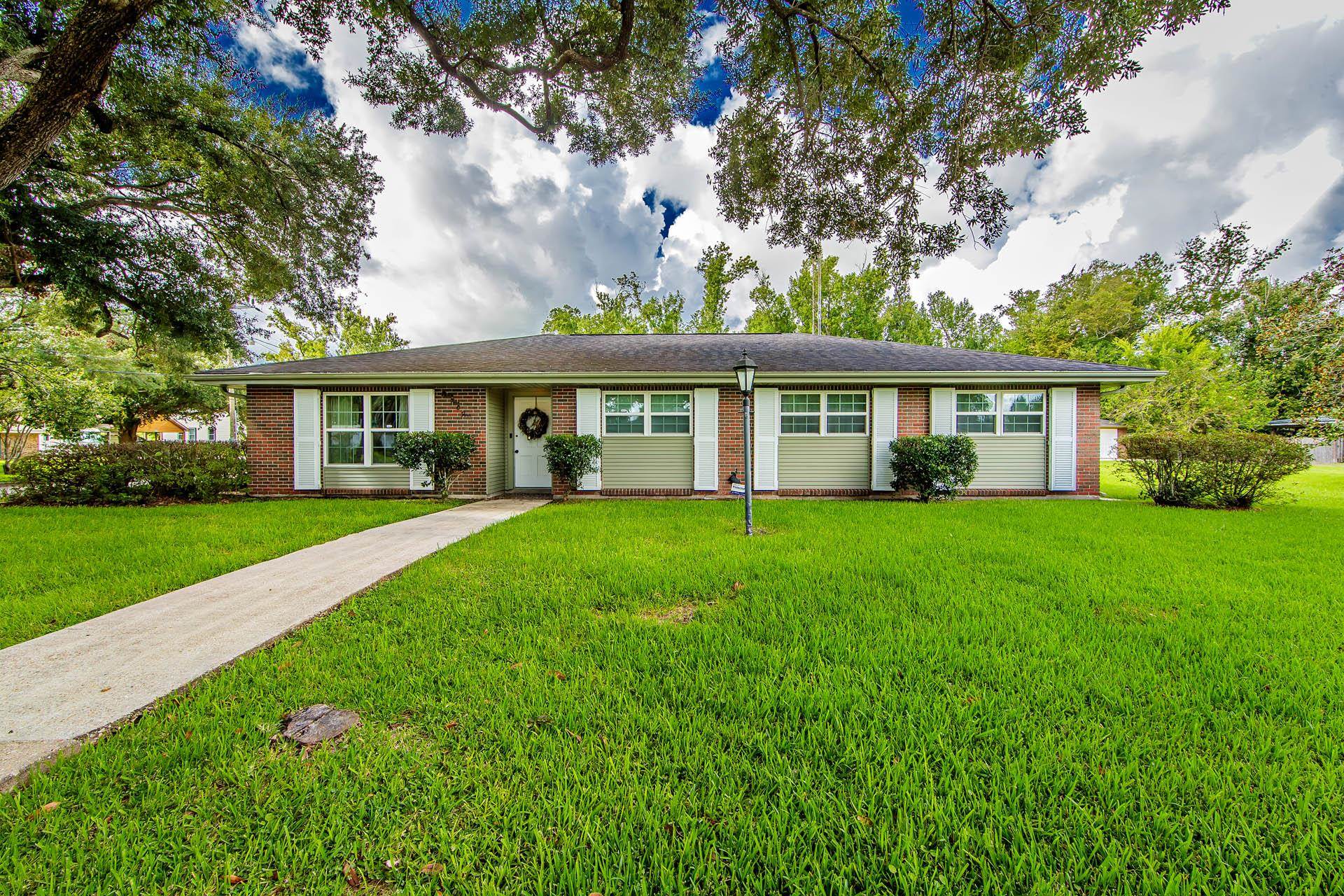 3404 Wakefield Ave