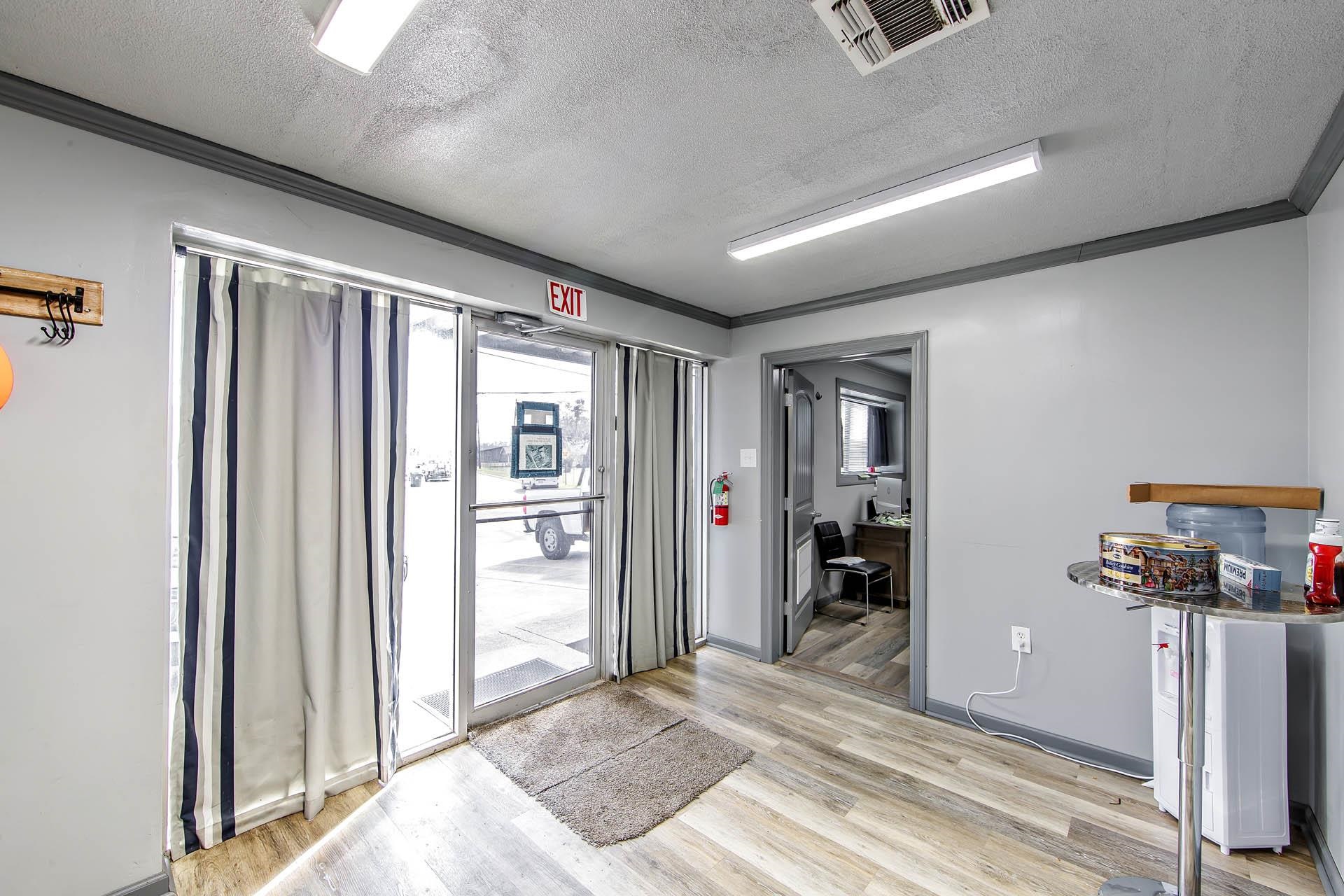 1005 Saadi Street