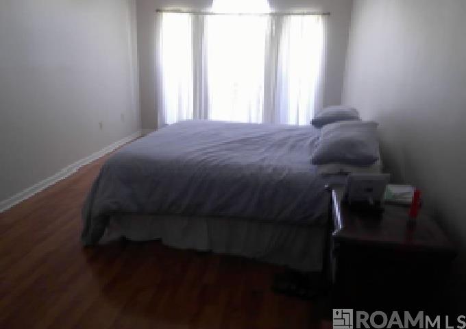 432 Southdown West Boulevard