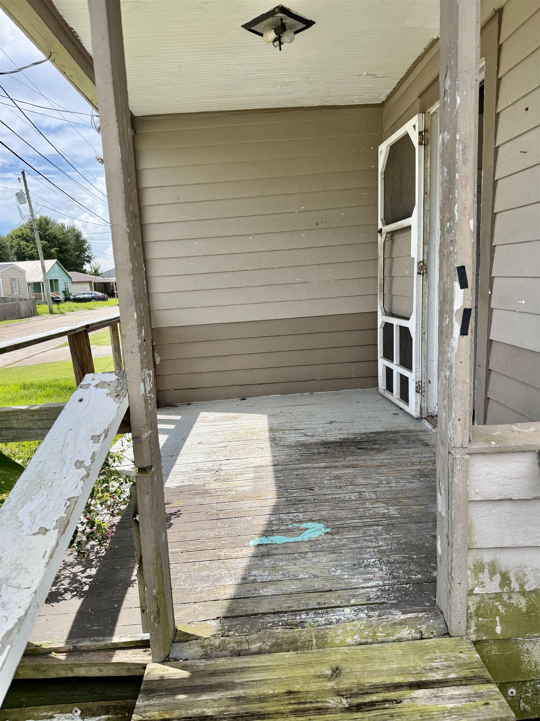 266 Pontiff Street