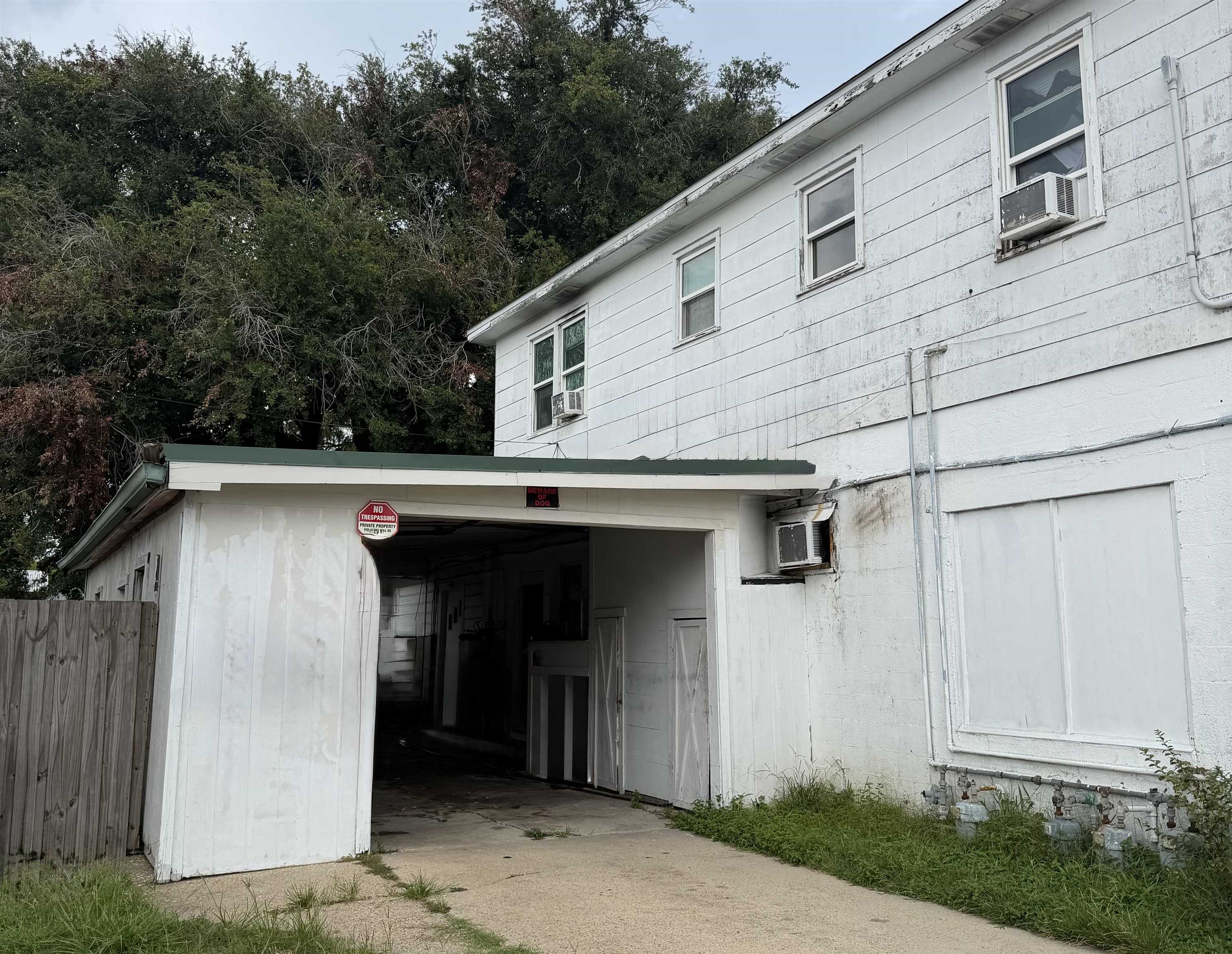 1130 Lafayette St