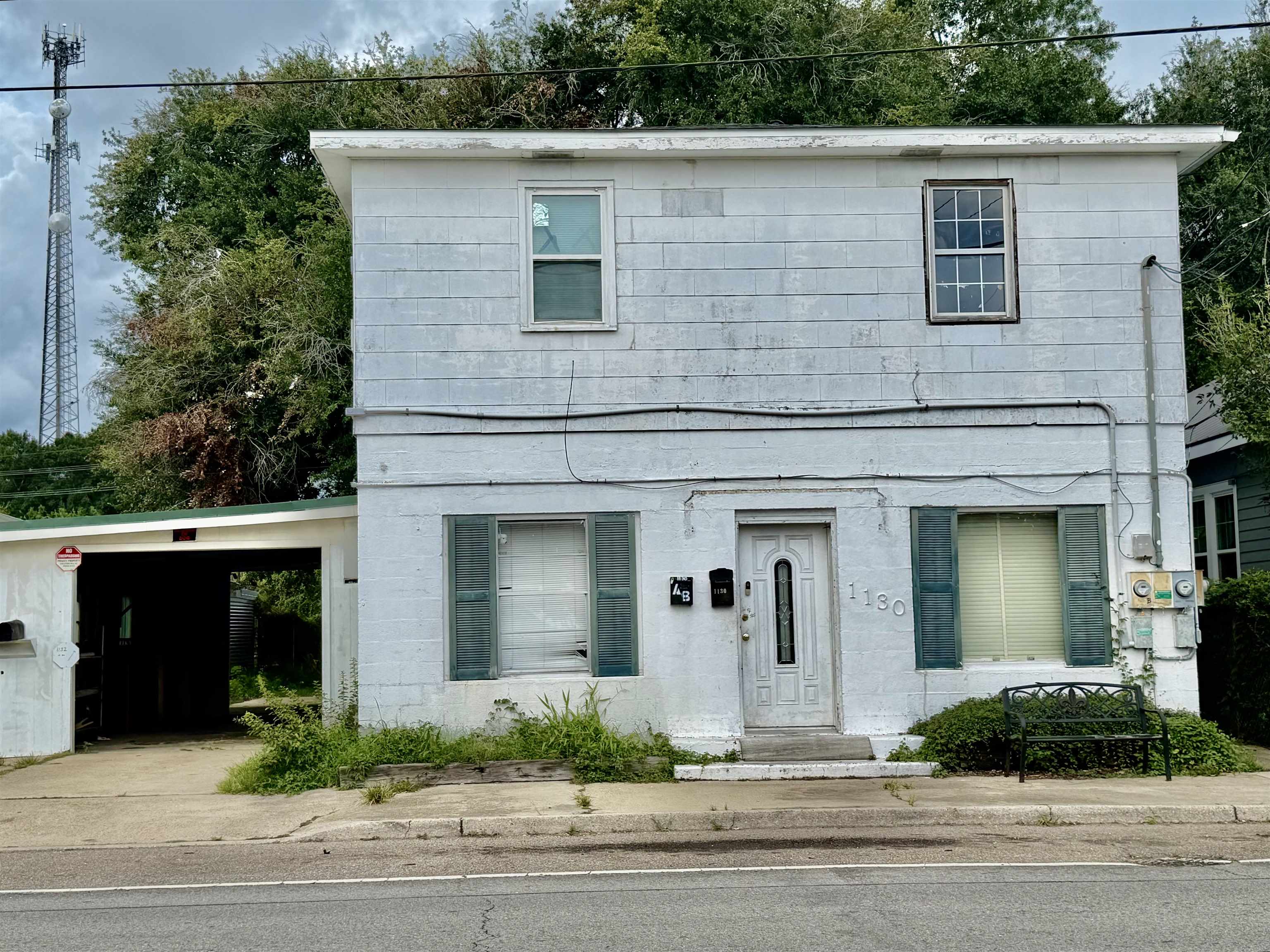 1130 Lafayette St