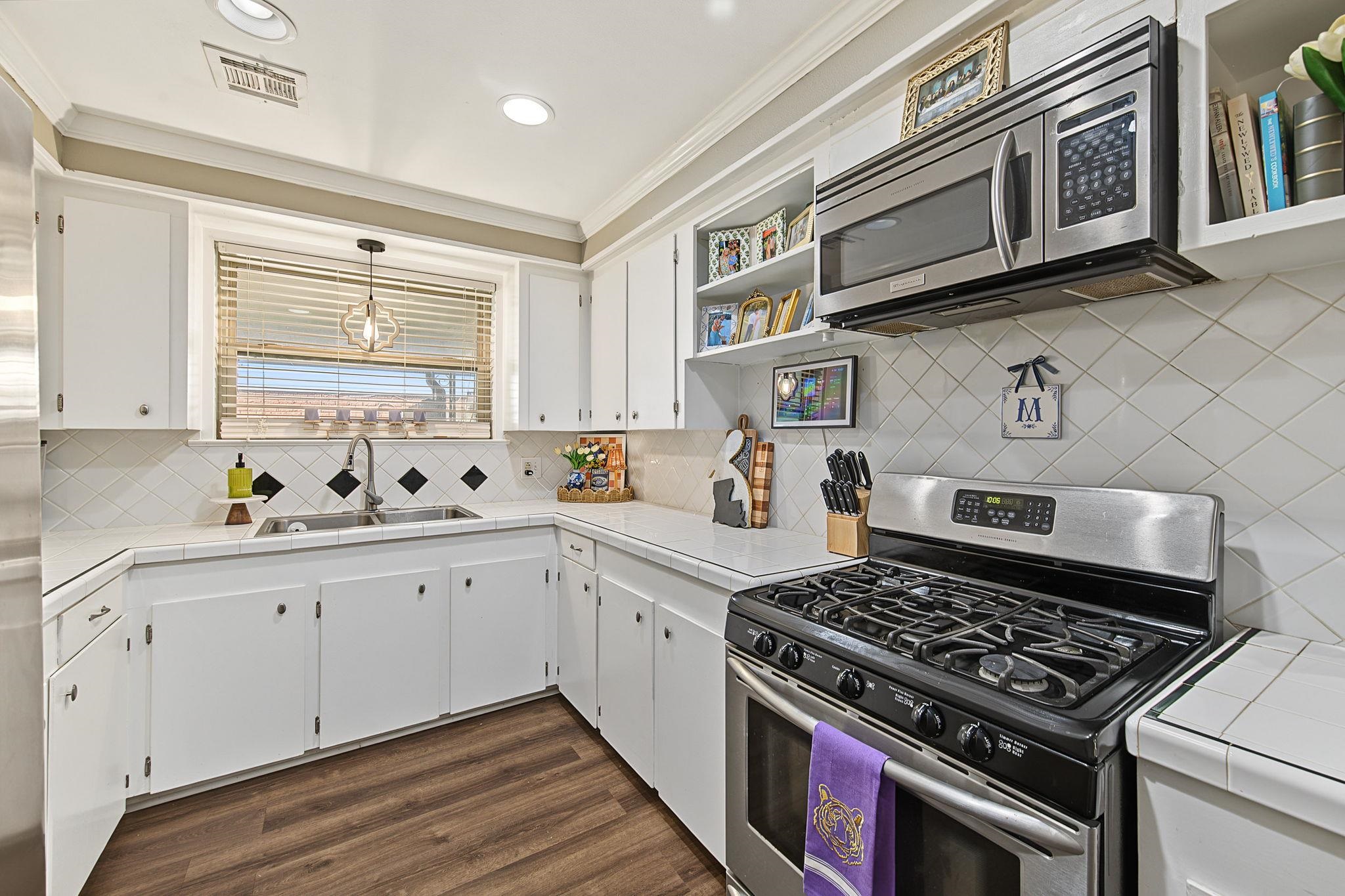 307 Harding Dr