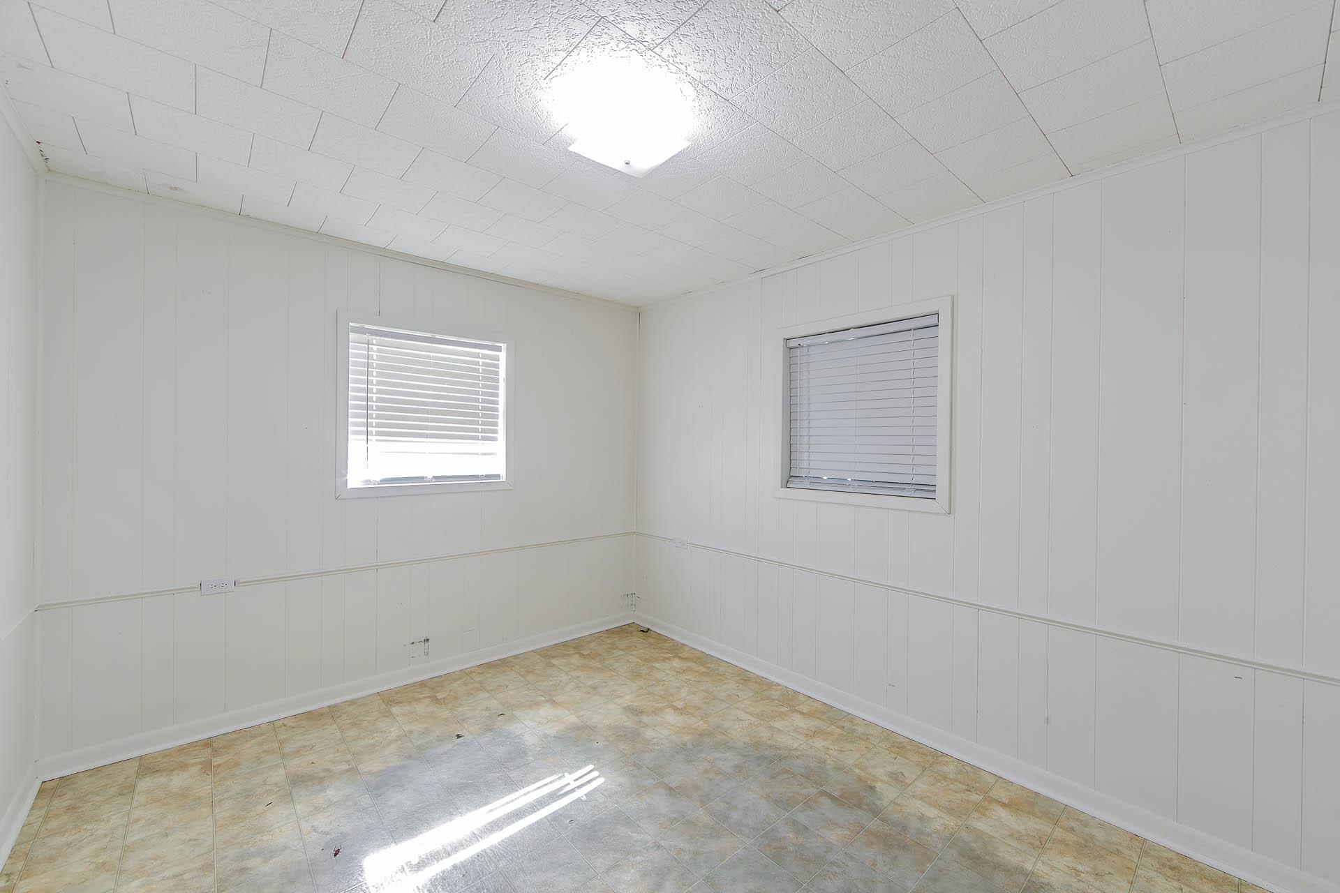 190 Pierre St