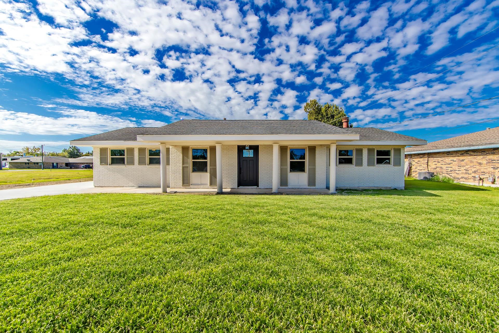 4584 Hwy 56