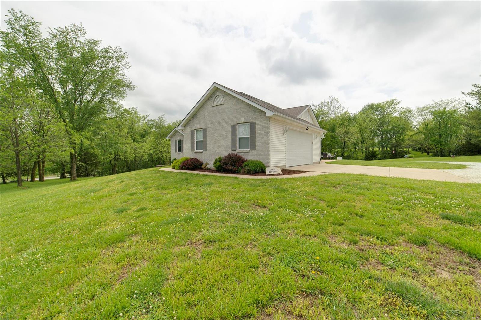 180 Blue Goose Road