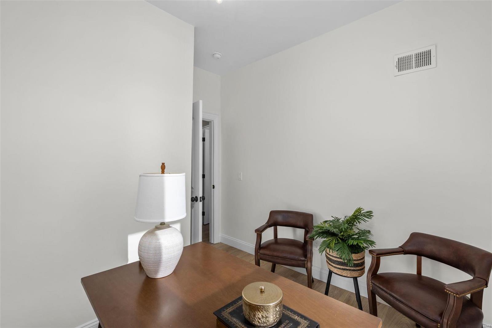 3431 Park Avenue