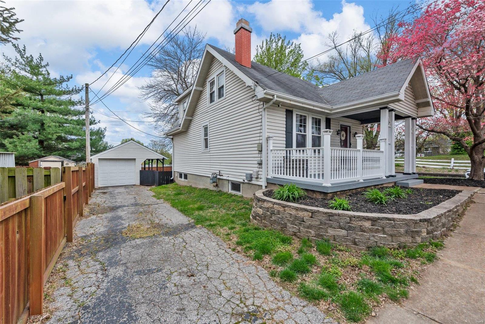 2103 W Randolph Street