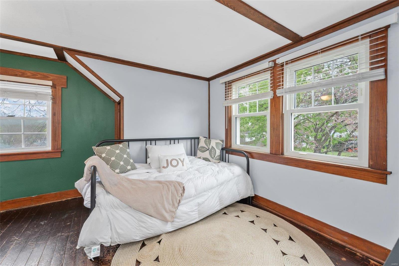 2103 W Randolph Street