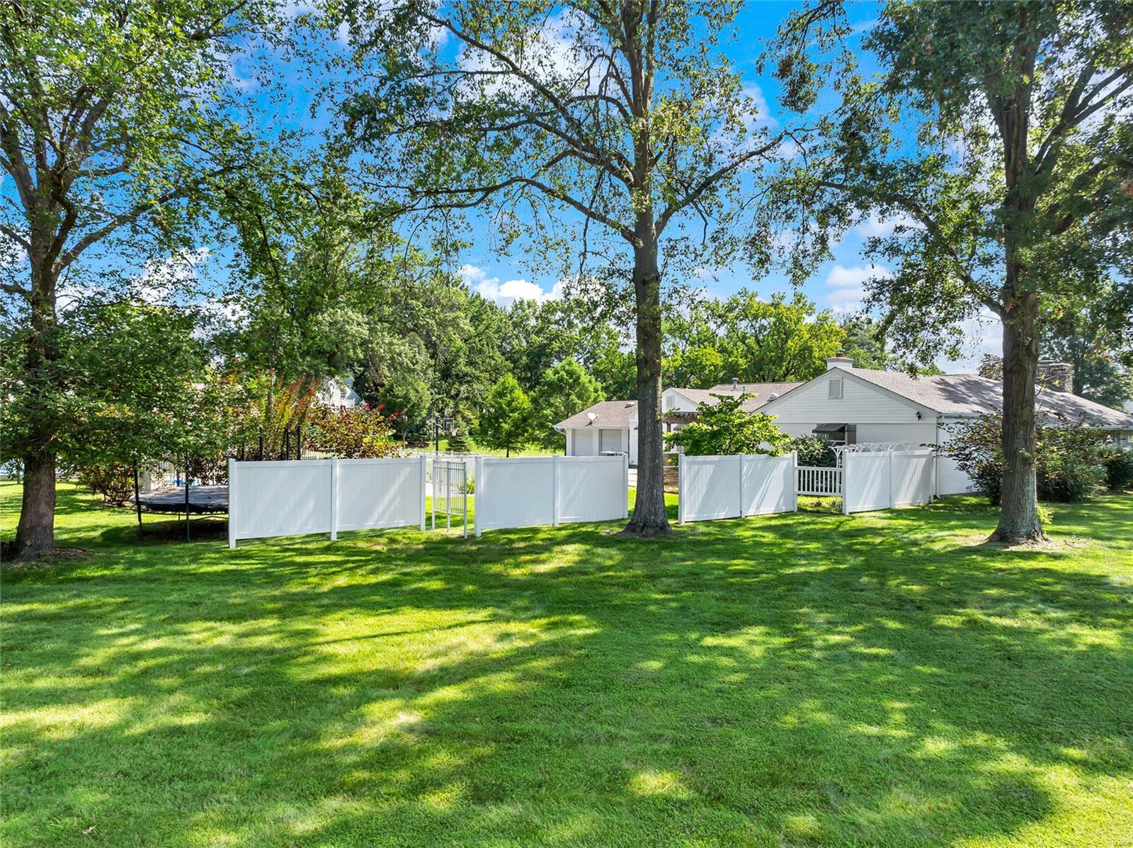 26 Fox meadows Lane