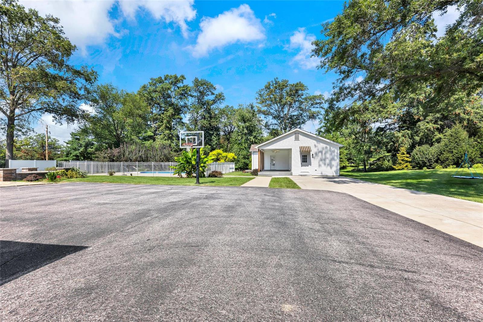 26 Fox meadows Lane
