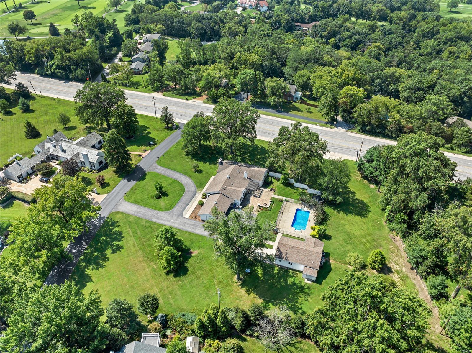 26 Fox meadows Lane
