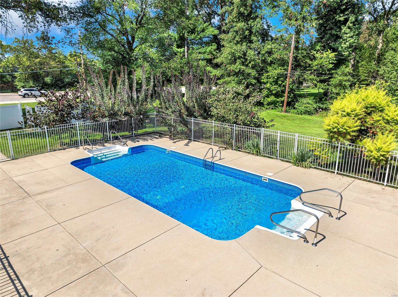 26 Fox meadows Lane