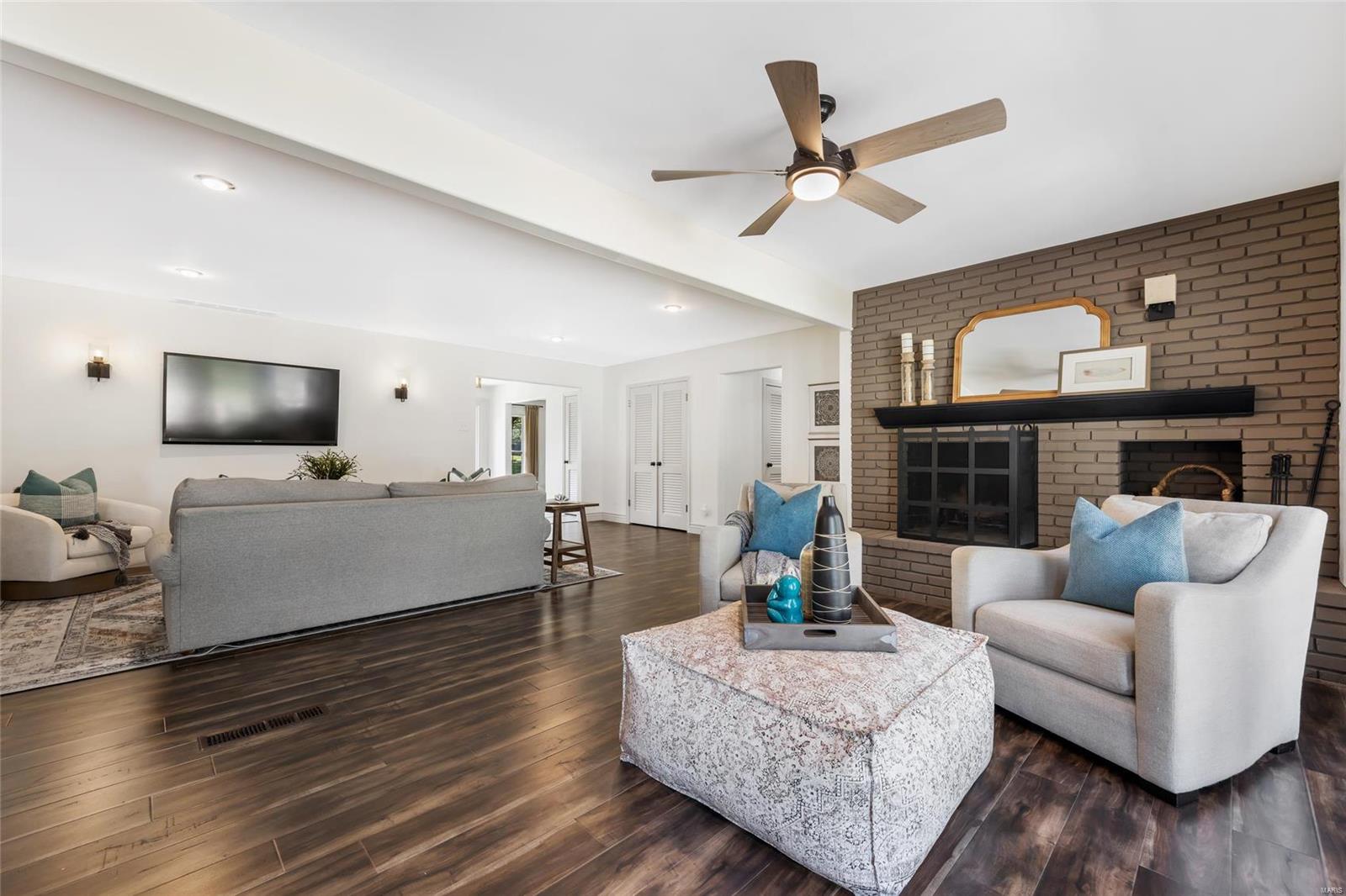 26 Fox meadows Lane