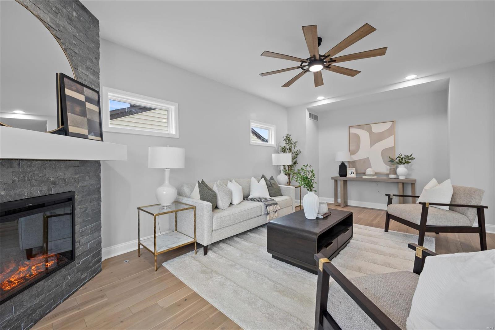 211 Midway Ave