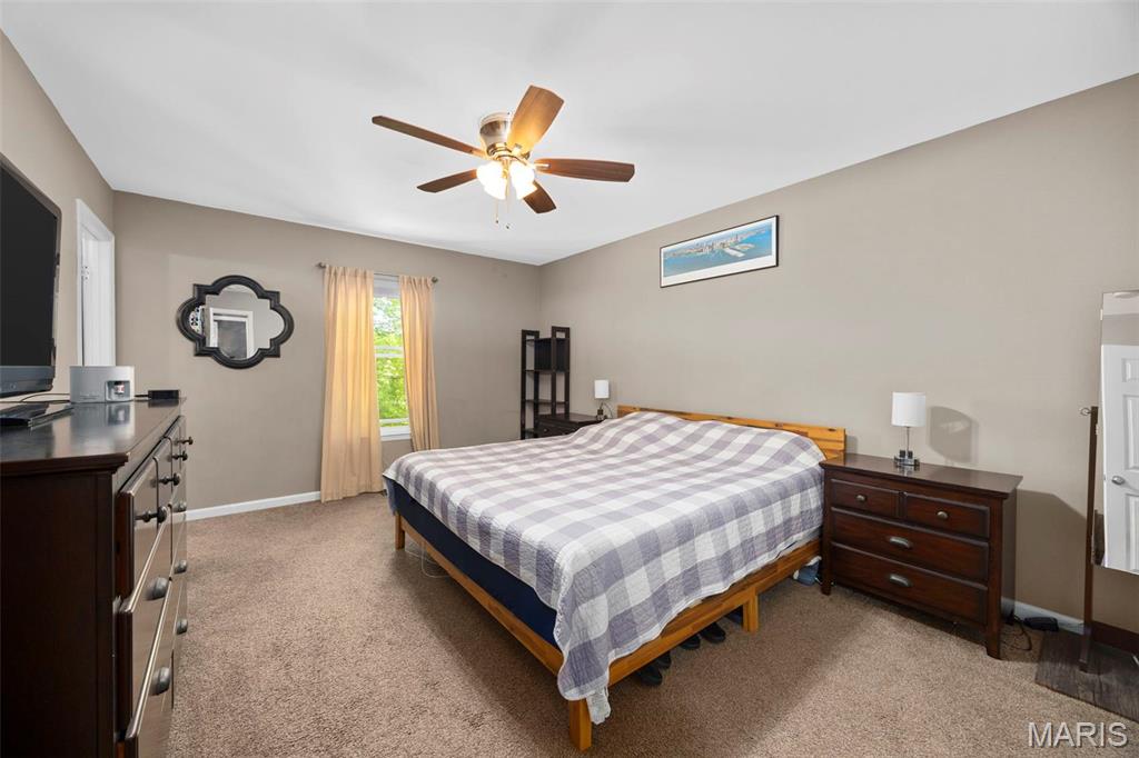 7 Robin Hood Drive