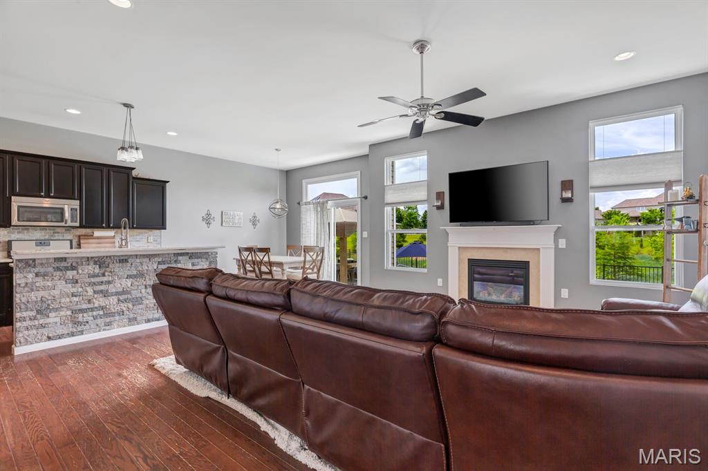 1118 Cherry Creek Court