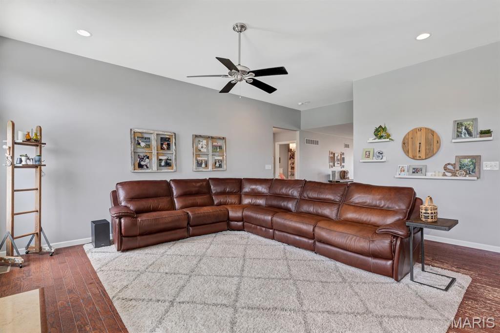 1118 Cherry Creek Court