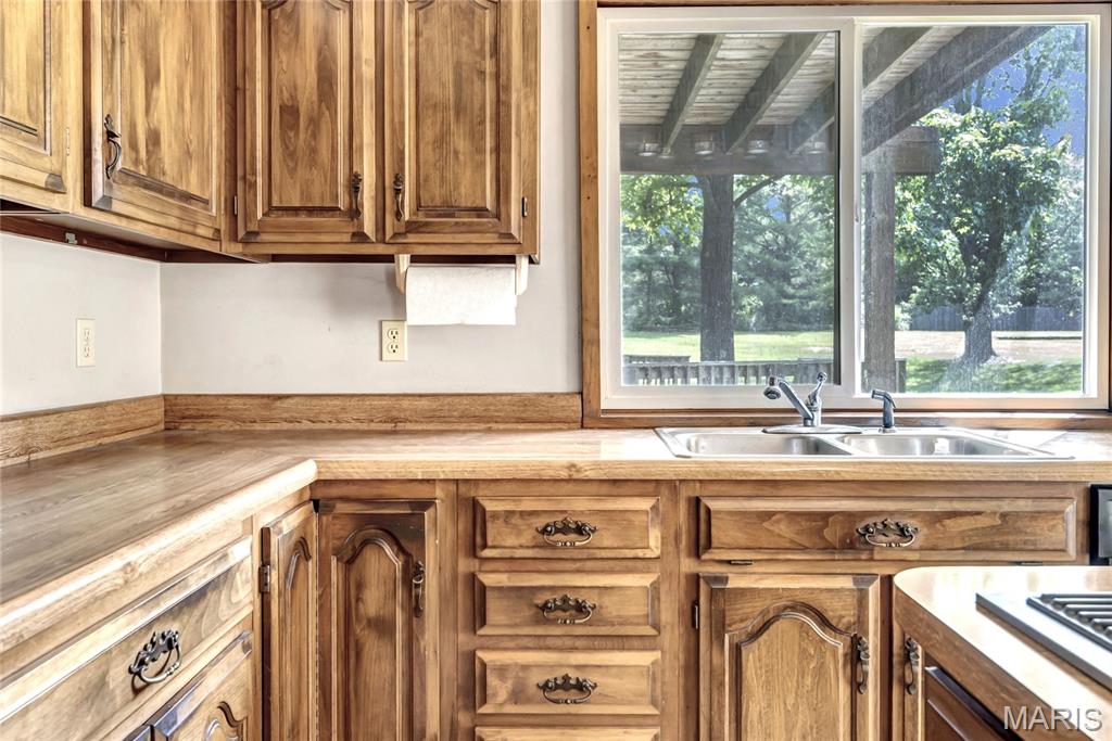 30 Willow Crest Court