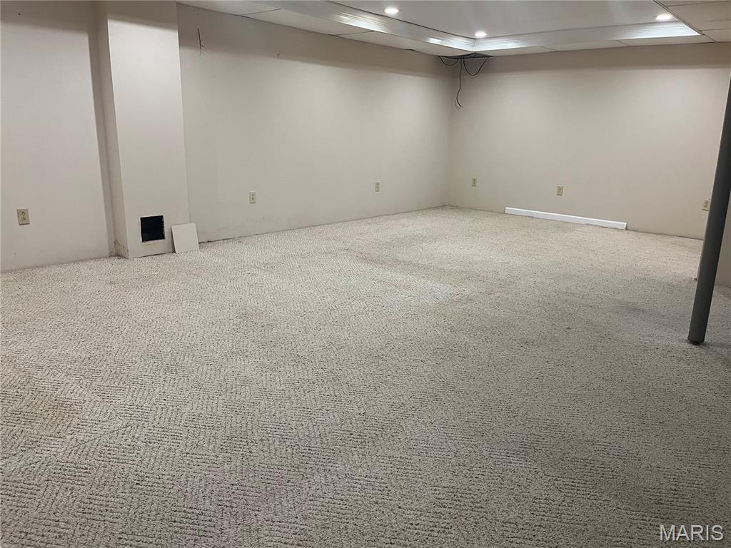 30 Willow Crest Court