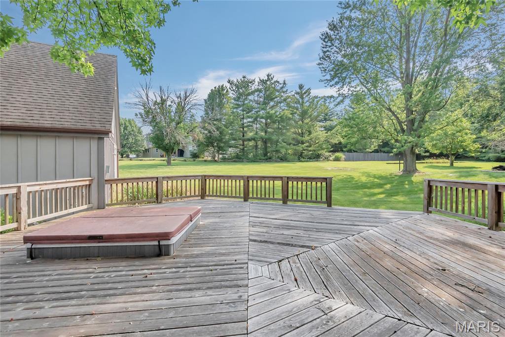 30 Willow Crest Court