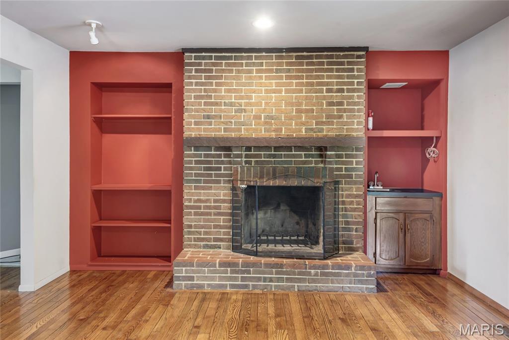 30 Willow Crest Court