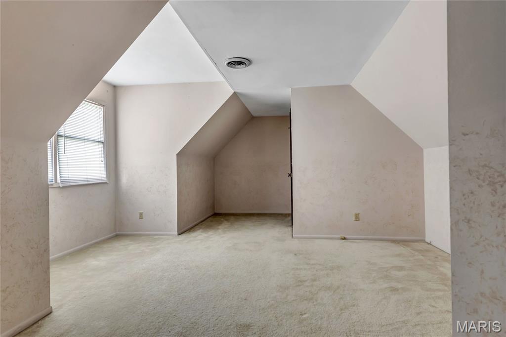 30 Willow Crest Court