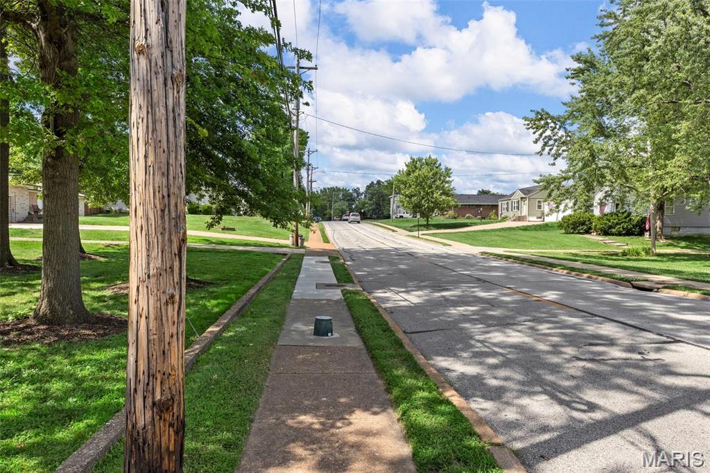 423 Woodlawn Avenue