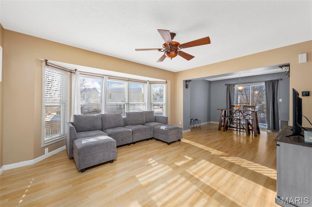 569 Donna Marie Drive Unit: 2007A