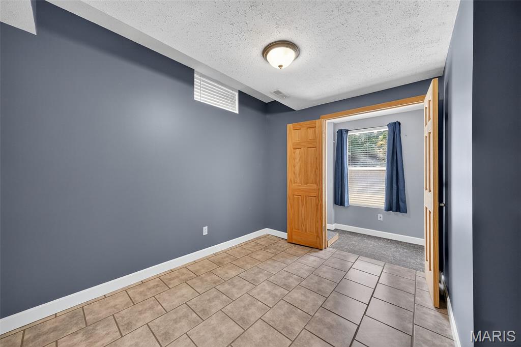 248 Excalibur Boulevard