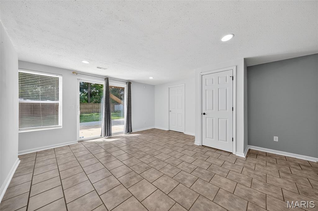 248 Excalibur Boulevard