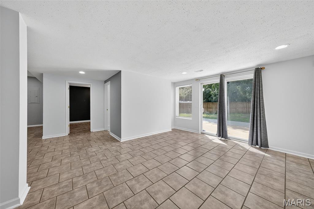 248 Excalibur Boulevard