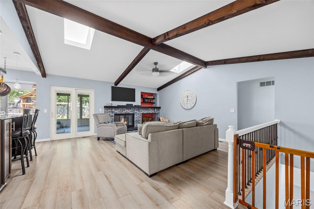 10 Weatherby Drive