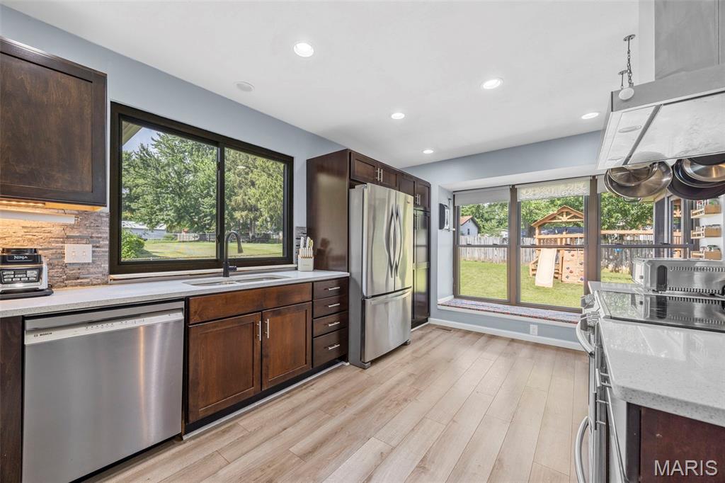 10 Weatherby Drive