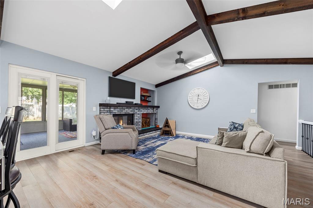 10 Weatherby Drive