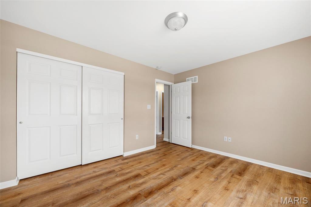 11 Admiral Way
