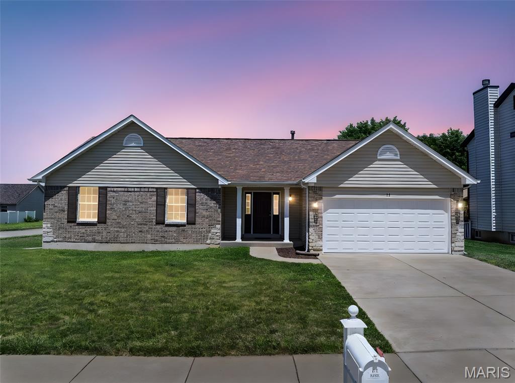 11 Admiral Way